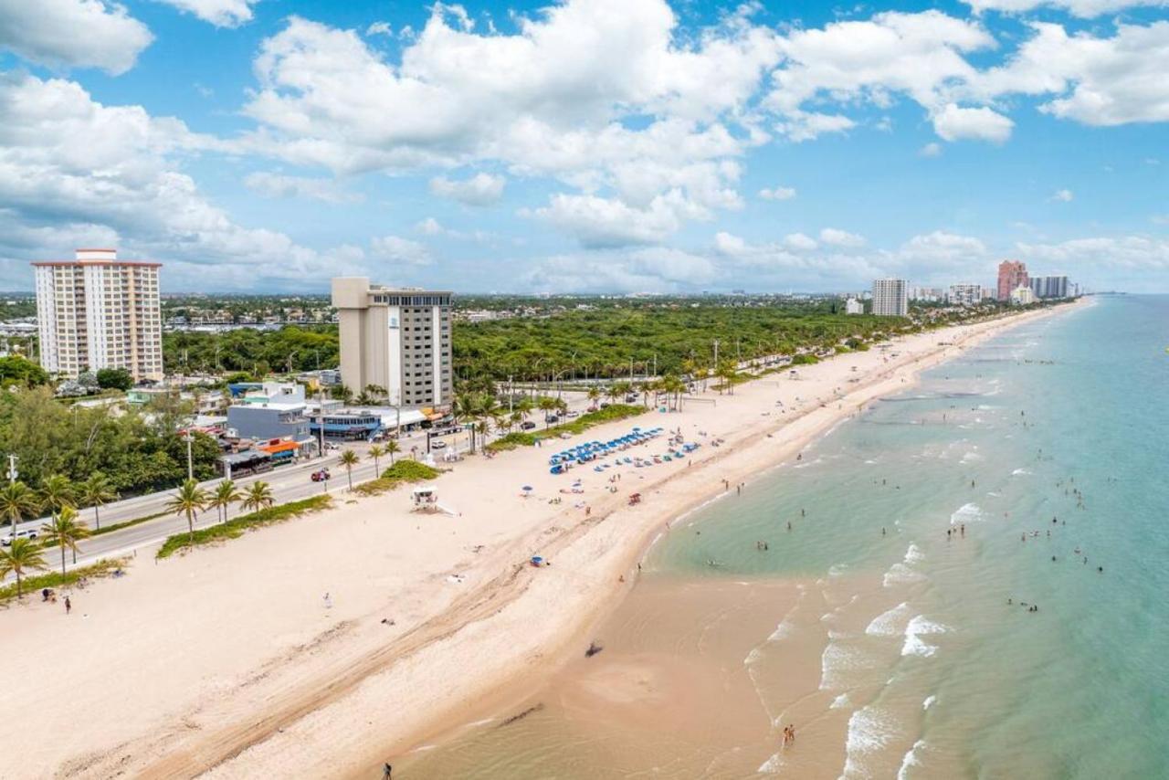 The Purple Pelican Beachfront With Ocean Balcony Unit 3 Fort Lauderdale Eksteriør bilde