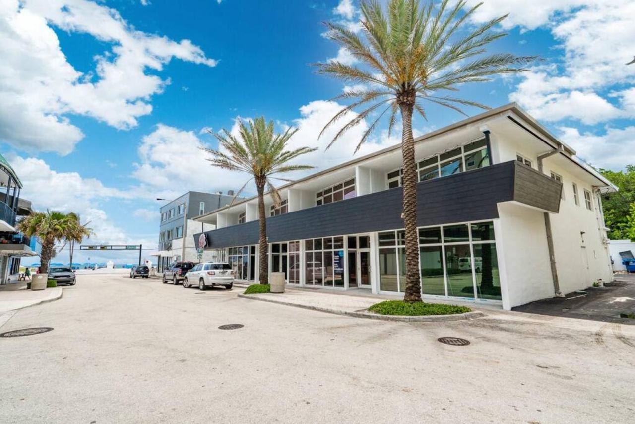 The Purple Pelican Beachfront With Ocean Balcony Unit 3 Fort Lauderdale Eksteriør bilde