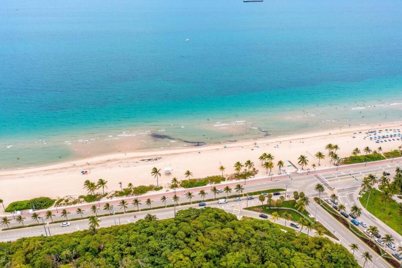 The Purple Pelican Beachfront With Ocean Balcony Unit 3 Fort Lauderdale Eksteriør bilde