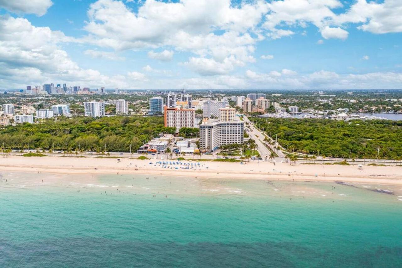 The Purple Pelican Beachfront With Ocean Balcony Unit 3 Fort Lauderdale Eksteriør bilde