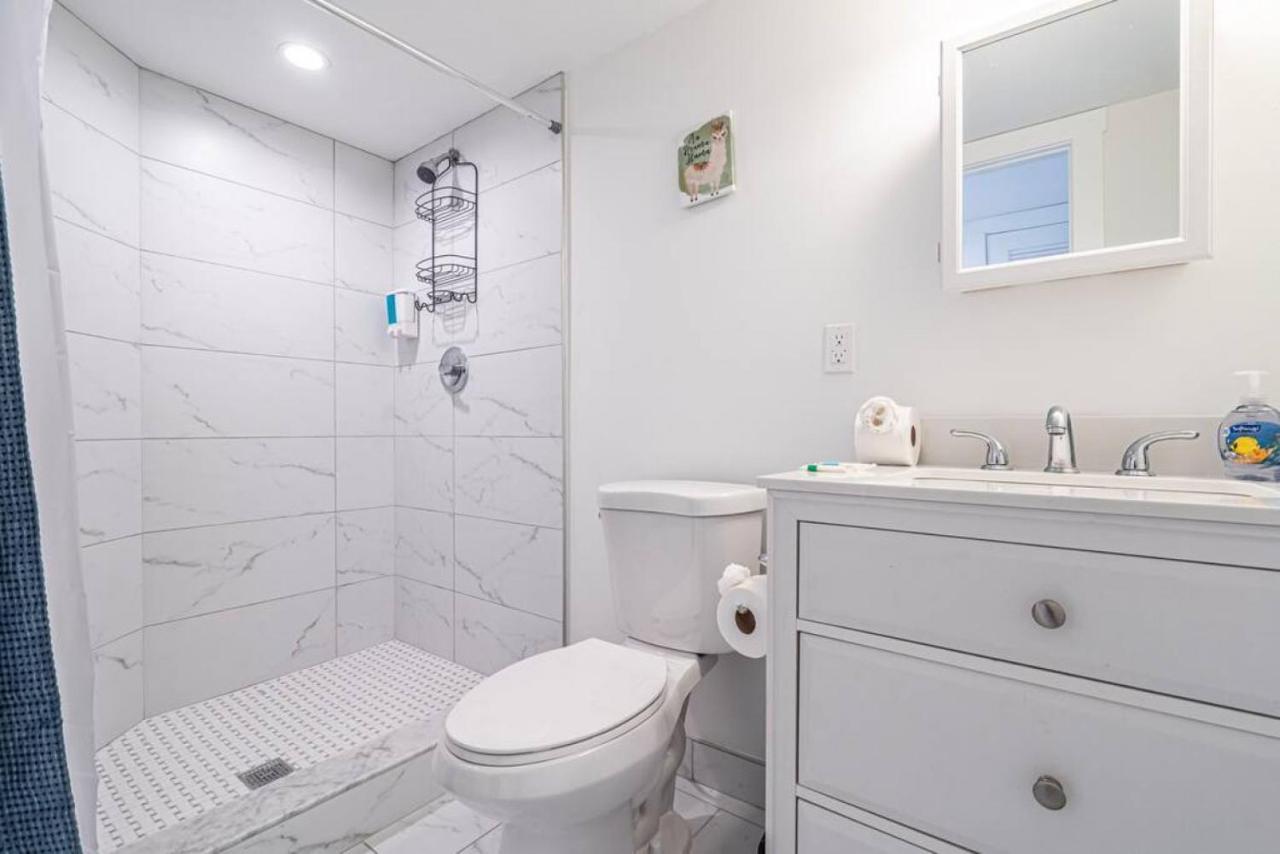 The Purple Pelican Beachfront With Ocean Balcony Unit 3 Fort Lauderdale Eksteriør bilde